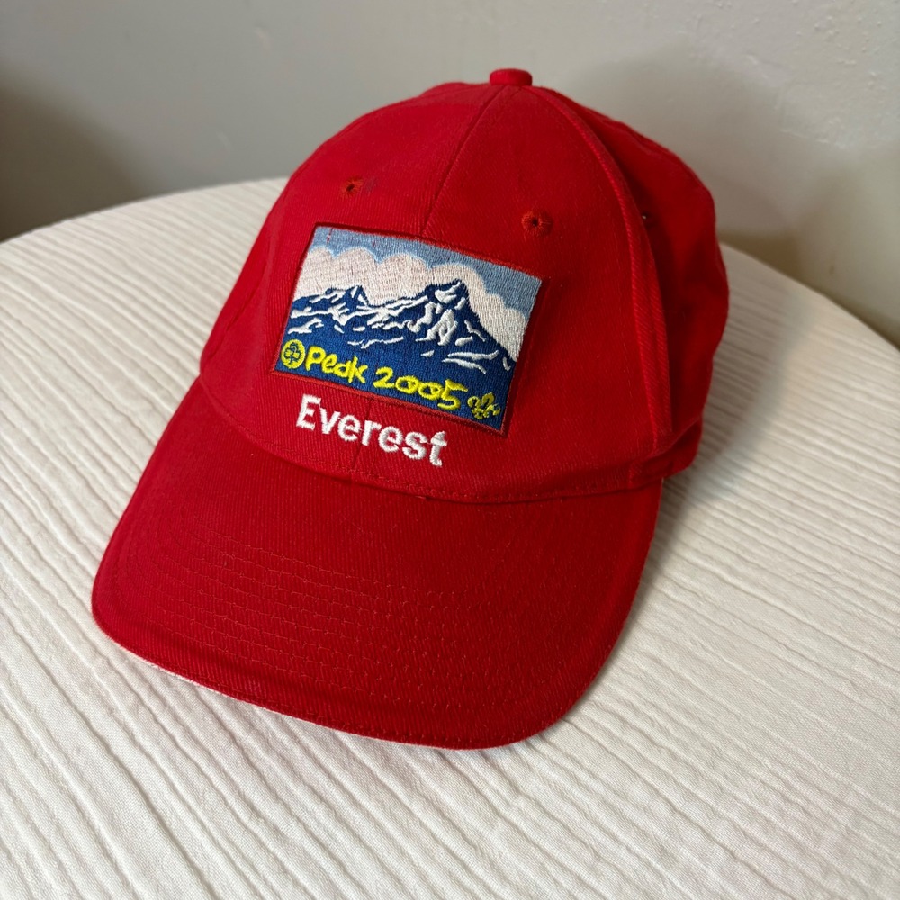 Peak 2005 Everest Mountain Baseball Hat Red Embroidered Patch Strapback Cap Y2K